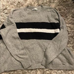 Hollister sweater